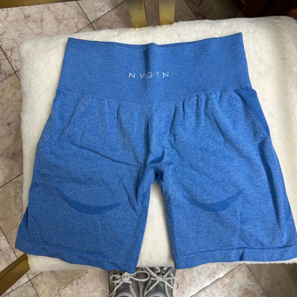 NVGTN contour seamless shorts